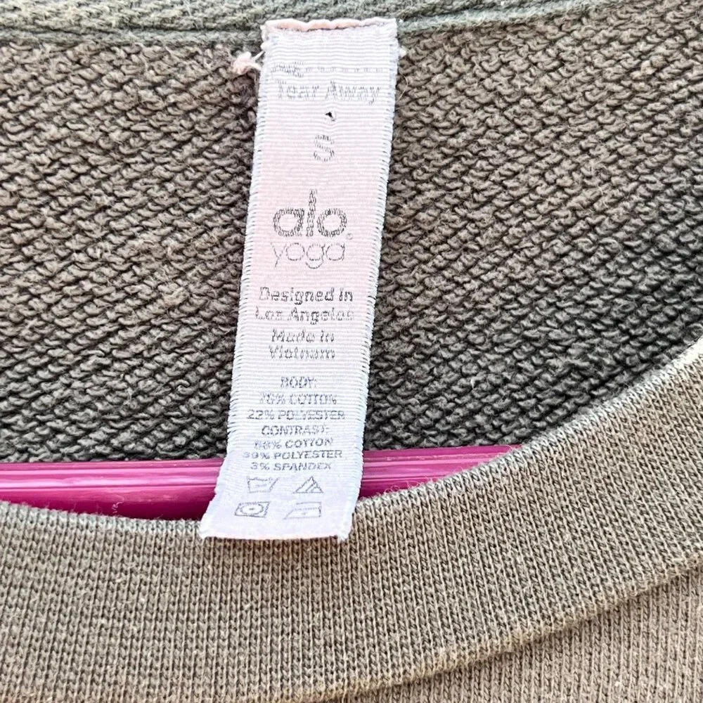 ALO Yoga Fade Ripped Pullover Sweatshirt in Jungle Green Size S - Picture 4 of 6